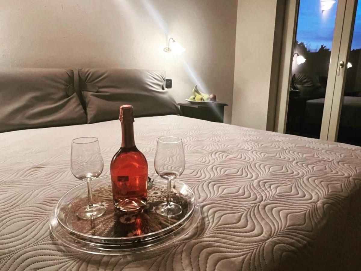 Loaz Relais Agriturismo Leilighet Loazzolo Eksteriør bilde